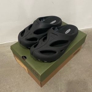 Keen Shanti Brand new Women US 8 Men US 6 Black/dawn blue